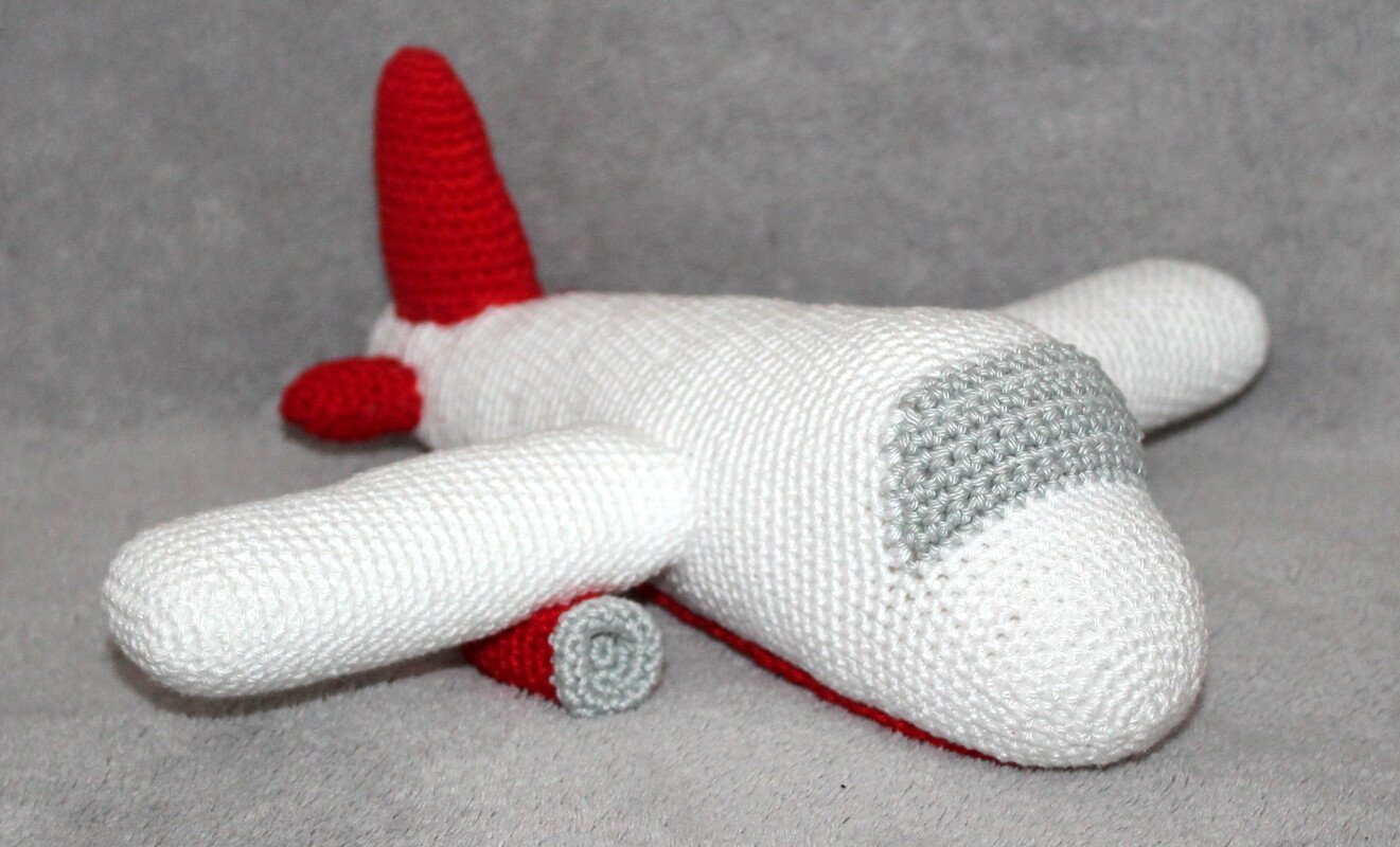 Flugzeug Häkelanleitung ca 25 cm lang