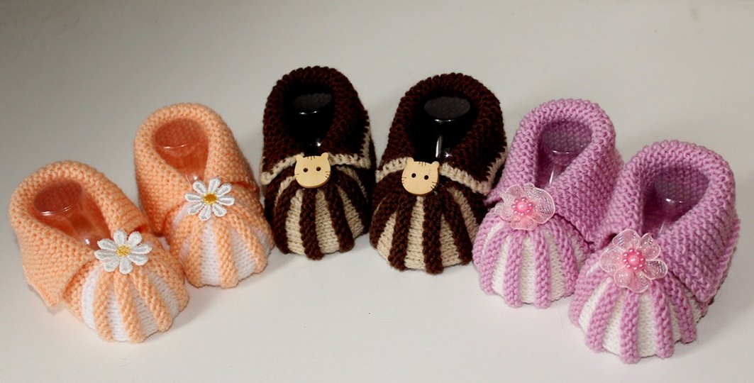 Strickanleitung Babyschuhe, Sohlenlänge ca. 10-11 cm, ohne Nadelspiel #220