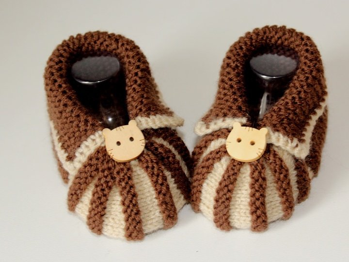 Strickanleitung Babyschuhe, Sohlenlänge ca. 10-11 cm, ohne Nadelspiel #220