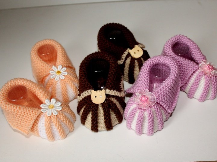 Strickanleitung Babyschuhe, Sohlenlänge ca. 10-11 cm, ohne Nadelspiel #220