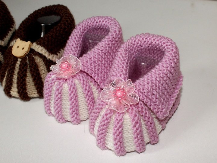 Strickanleitung Babyschuhe, Sohlenlänge ca. 10-11 cm, ohne Nadelspiel #220
