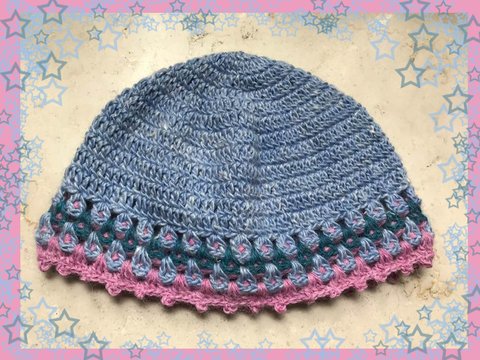 bezaubernd Mütze ACHILA.....mit netter Punkteborte