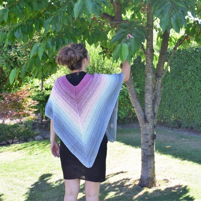 Timeless Poncho - Twister - Crochet