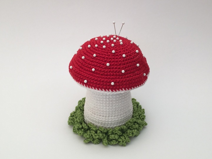 Nadelkissen Fliegenpilz Häkelanleitung