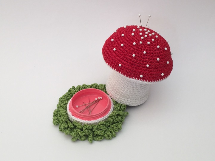 Nadelkissen Fliegenpilz Häkelanleitung