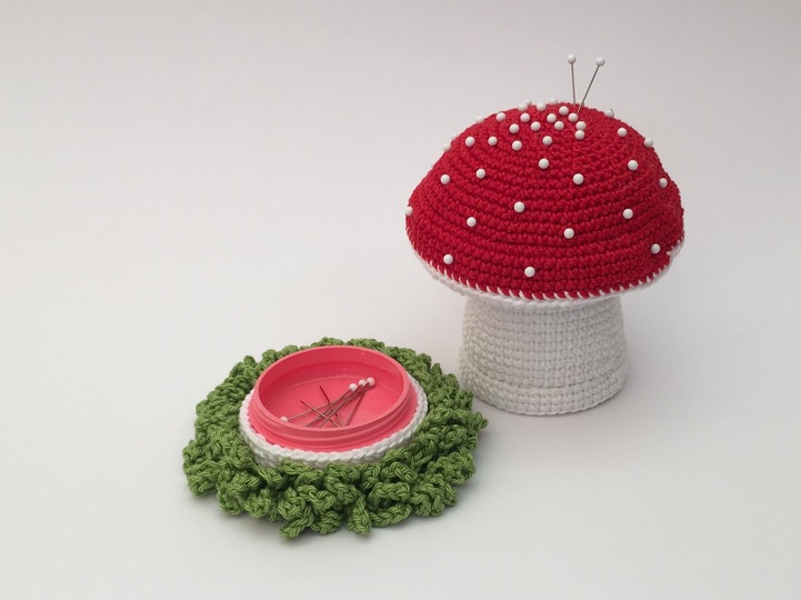 Nadelkissen Fliegenpilz Häkelanleitung