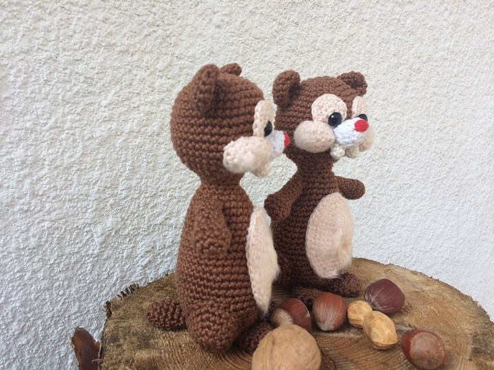 Häkelanleitung für ein Backenhörnchen