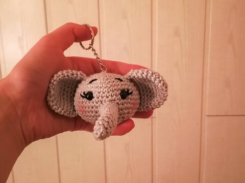 Häkelanleitung Elefanten Schlüsselanhänger, Elefanten Kopf häkeln