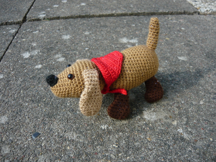 Häkelanleitung Dackel