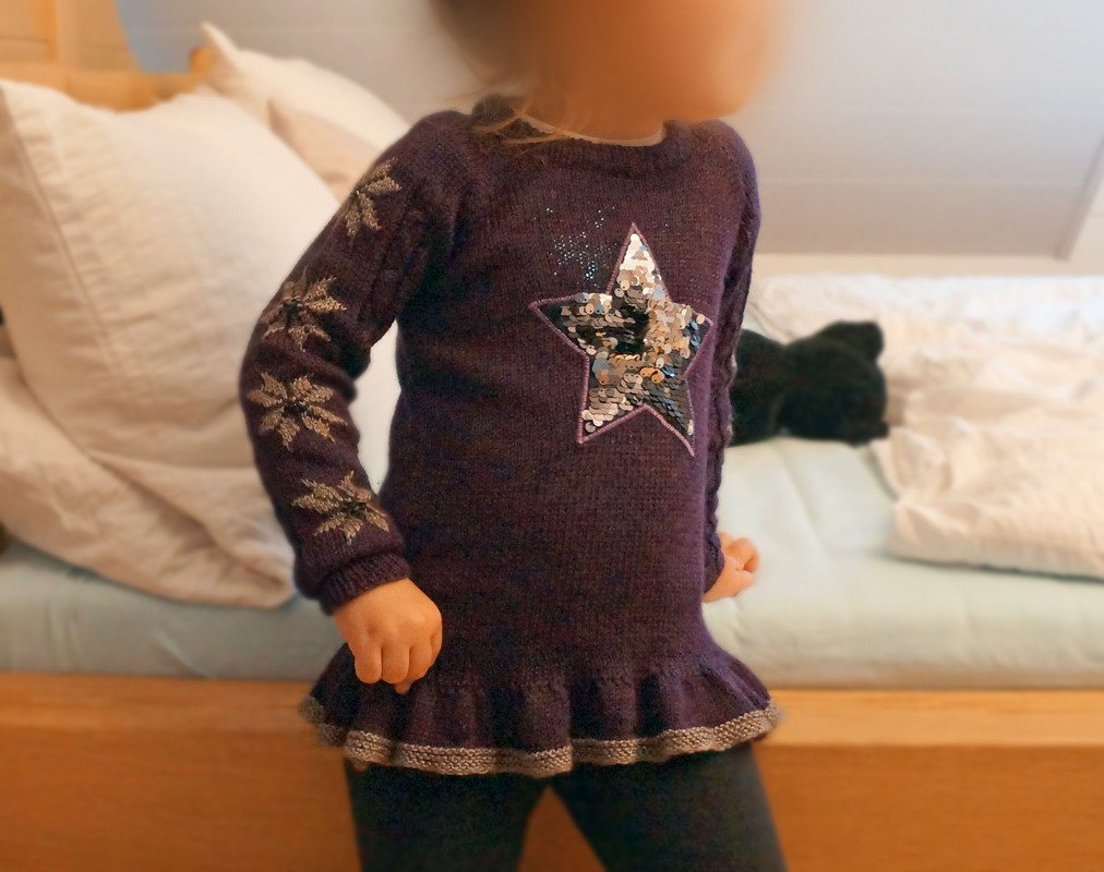 Sternenpullover mit Wendepailletten Gr. 98 - 110