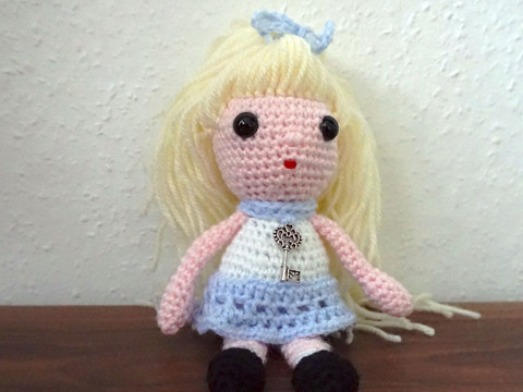 Häkelanleitung für die kleine Alice