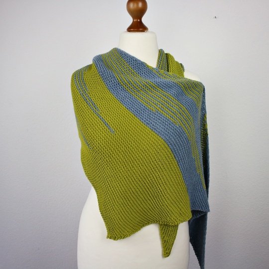 Knitting Pattern Asymmetrical Triangle Shawl with Stripes Different Stripes