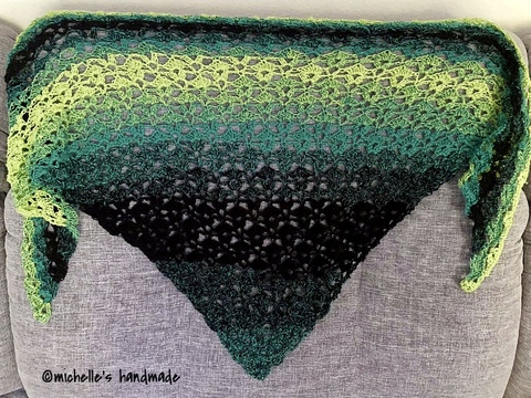 Häkelanleitung Dreieckstuch Muschel mit Farbverlaufsgarn