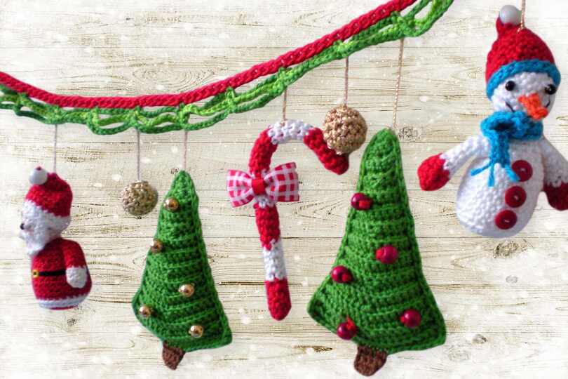 Weihnachtsgirlande Häkelanleitung