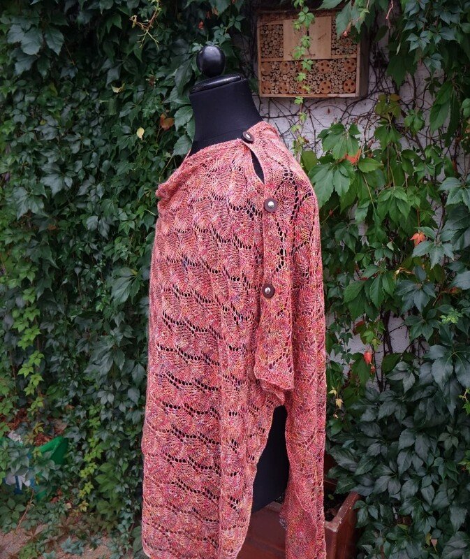 gestrickter Poncho oder Schal Spicy Autumn