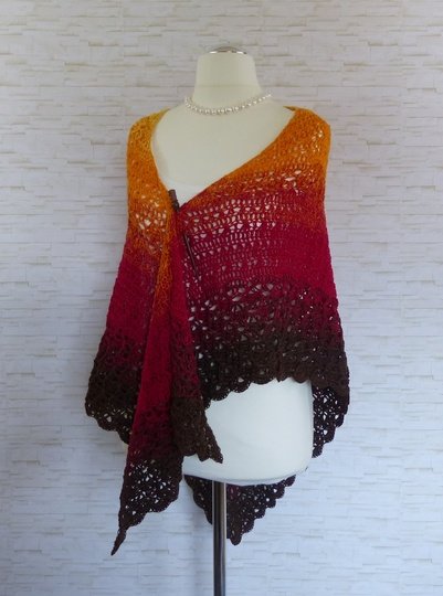 Autumn blossomHappiness -  crocheted triangular scarf with flowerm /Pattern