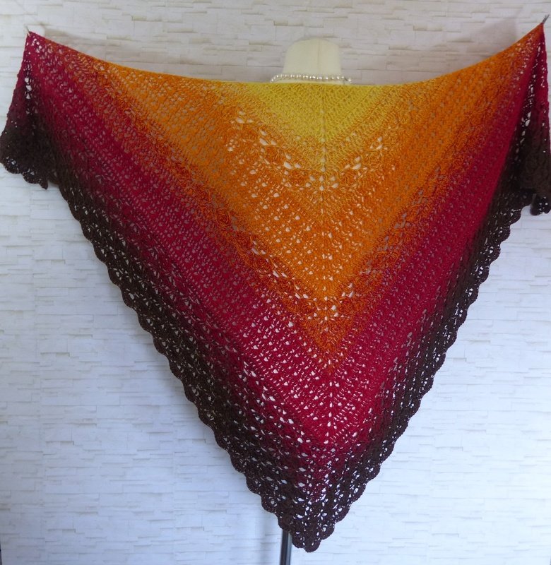 Autumn blossom -  crocheted triangular scarf with flowerm, crochet pattern - Image 2