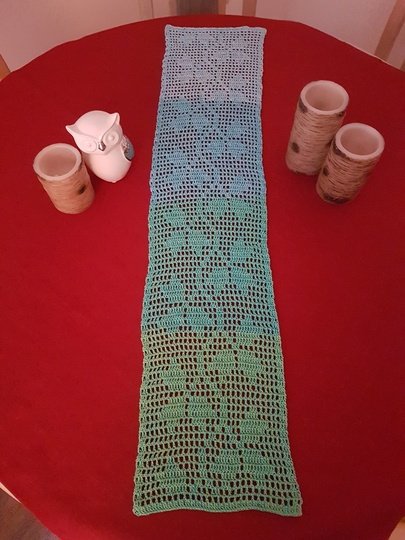 Tischdecke/ Läufer "Blätter" 97x22 cm, Häkelanleitung