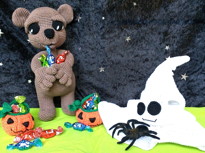 Halloween "Buuuuuuh" Bear