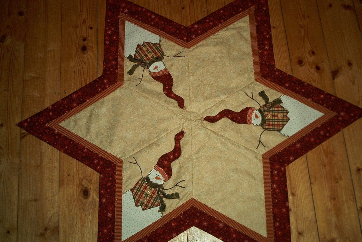 "Frosty`s Stern" Patchworktischdecke