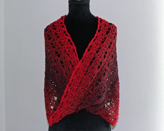 Crochet pattern - Twisted Infinity Scarf "La Rose"