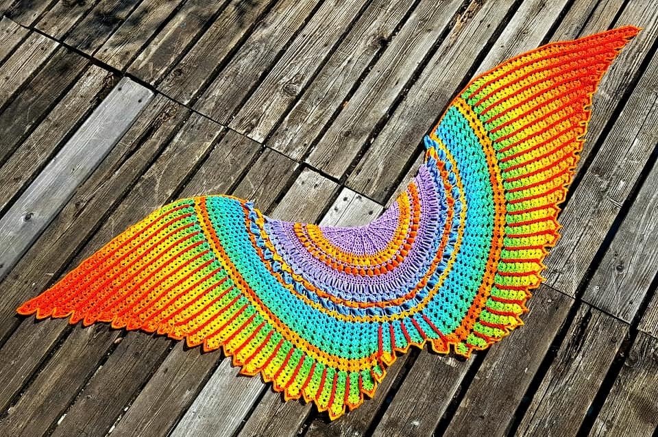 Petra Perle’s shawl „Wings of Love“ - Image 9