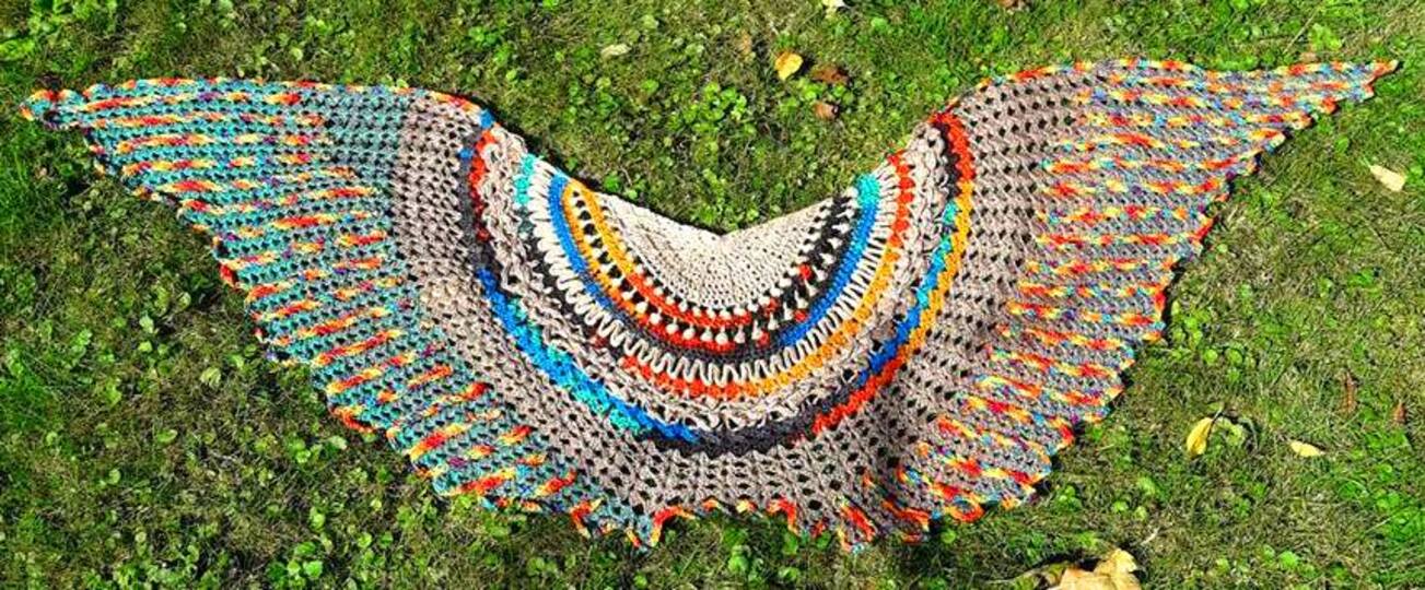 Petra Perle’s shawl „Wings of Love“