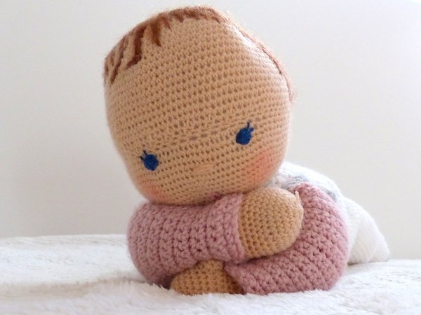 Baby doll "Georgia", 15 inch doll, crochet pattern