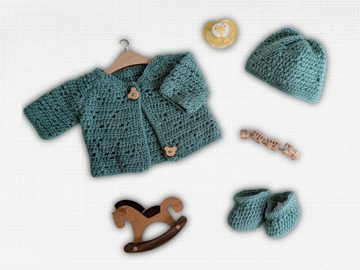 Crochet pattern baby doll Georgia - 13.7 inch tall doll with outfit