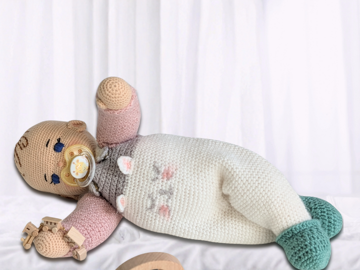 Crochet pattern baby doll Georgia - 13.7 inch tall doll with outfit