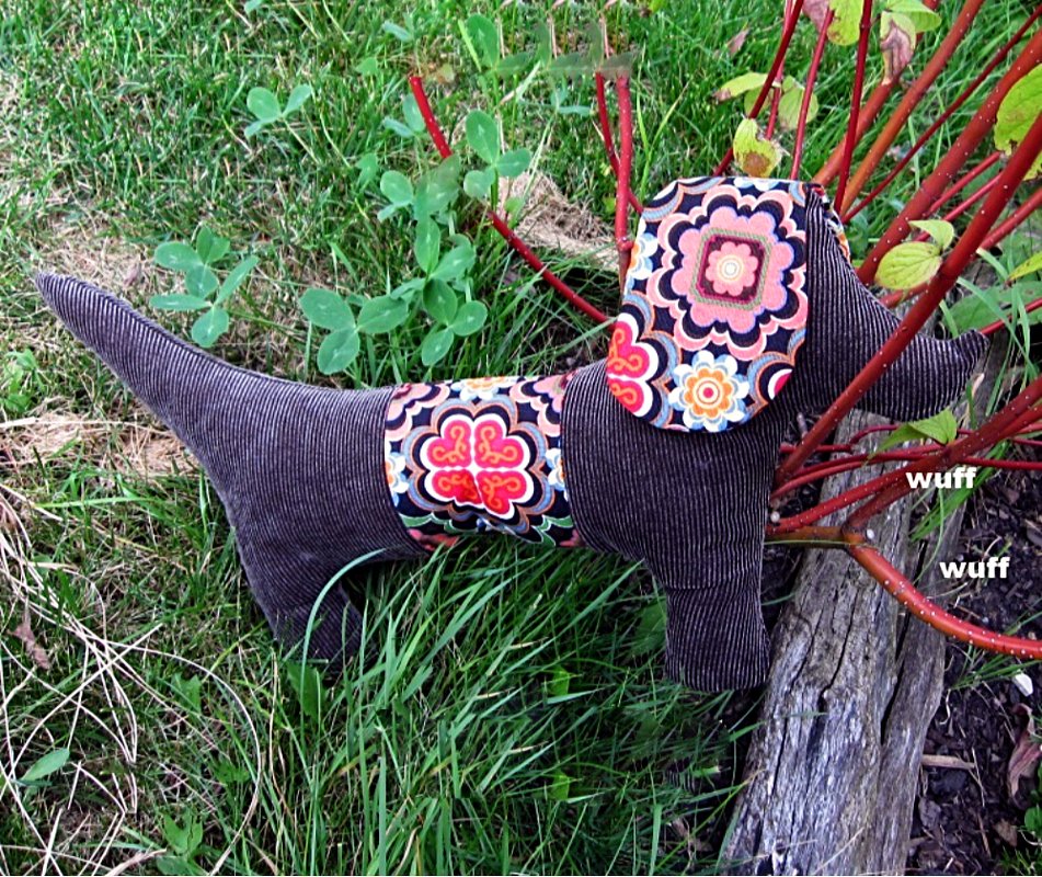 Hund Kuscheltier - Nähanleitung und Schnittmuster