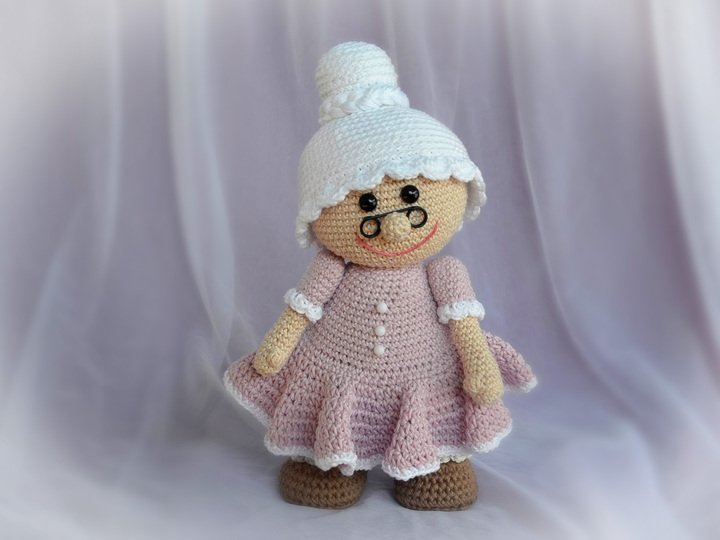 Oma Rosl Dekofigur für Großeltern zu Geburtstag Muttertag Hochzeitstag