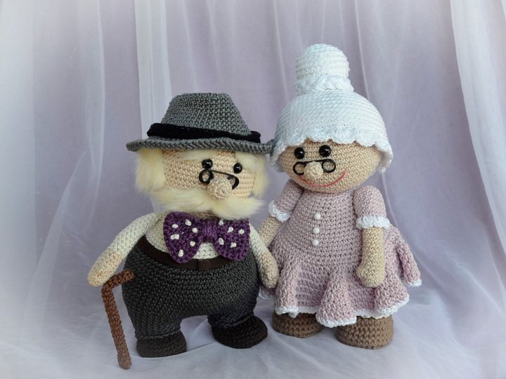 Oma Rosl Dekofigur für Großeltern zu Geburtstag Muttertag Hochzeitstag