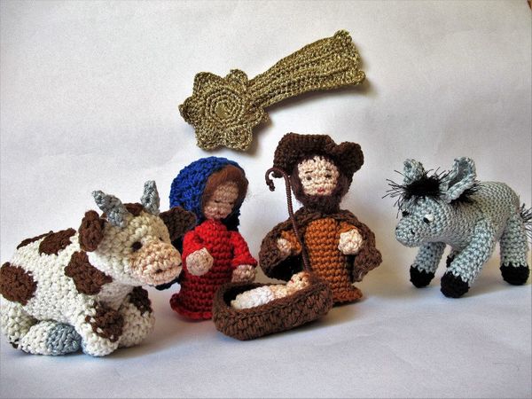 Häkelanleitung Figuren für die Weihnachtskrippe:  Maria, Josef, Jesus, Ochse, Esel, Weihnachtsstern