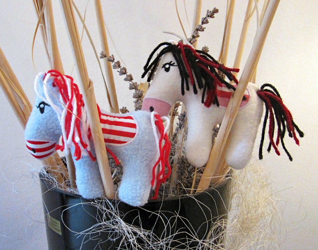 Stickdatei Pferdchen für den Rahmen 13 cm x 18 cm