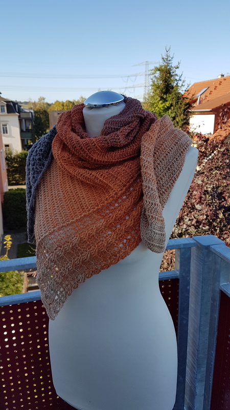 Halstuch "Herbstliche Avancen" - Bild 3