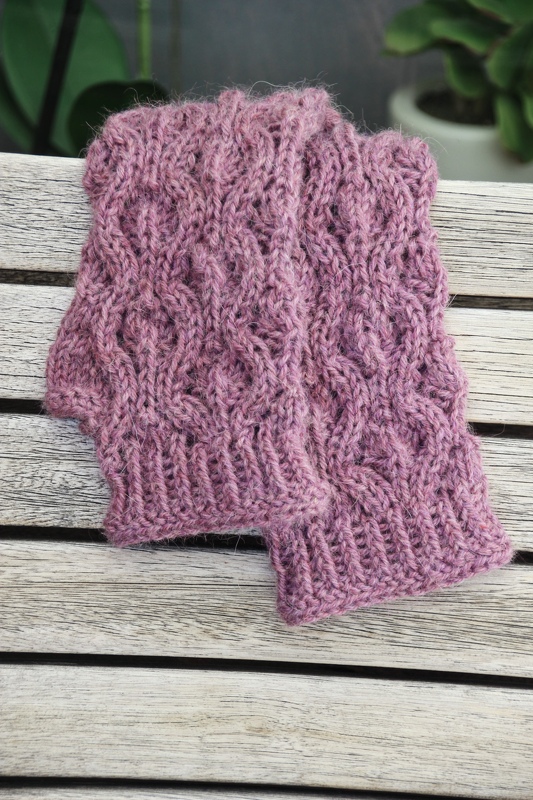 Fingerless Gloves "Kjellrun", 2 sizes - Image 4