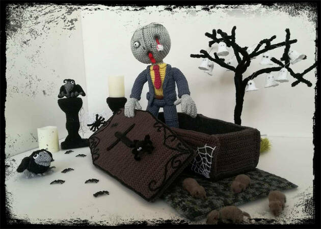Trick or Treat - Zombie Waldemar with coffin - crochet pattern
