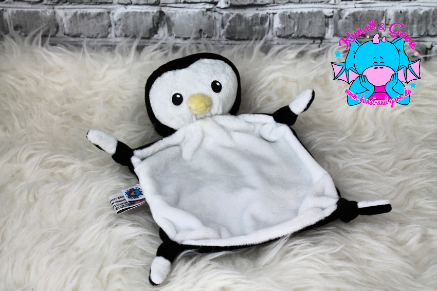 Kleines Pinguin-Schmusetuch mit verknoteten Ecken zum Greifen