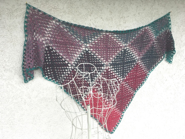 Tuch Patch-Work-Play aus 1 BOBBEL COTTON von Woolly Hugs häkeln