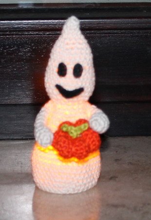 glowing ghosts crochet pattern