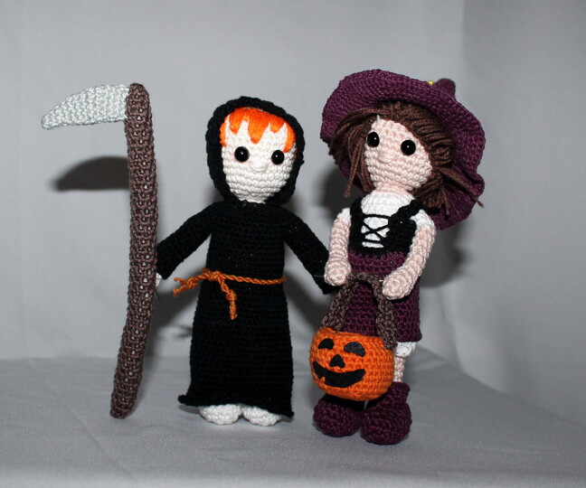 Halloween Set Junge als Tod verkleidet, Mädchen als Hexe, Kürbis und Spinne Häkelanleitung deutsch
