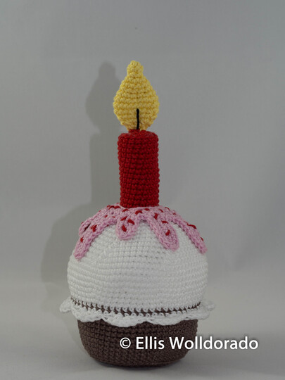 Geburtstagstörtchen, Amigurumi, Häkelanleitung