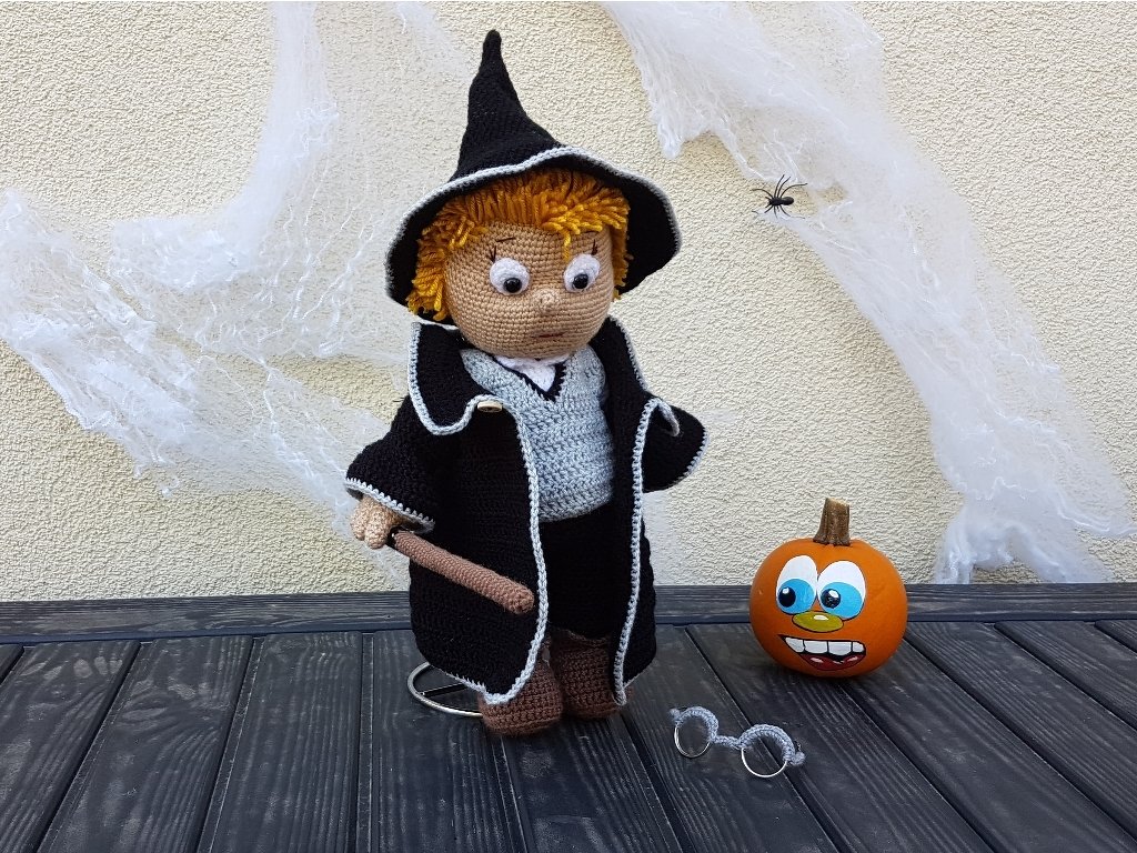 Häkelanleitung Puppe, Merlin der kleine Zauberlehrling - Bild 2