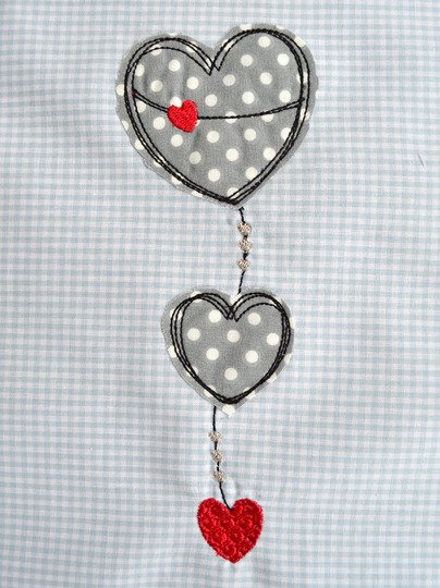 Stickdatei Herzgirlande senkrecht doodle 13x18cm