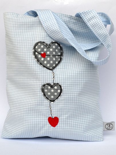 Stickdatei Herzgirlande senkrecht doodle 13x18cm