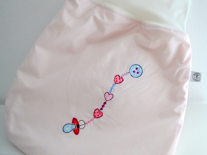 Stickdatei Schnullerkette doodle 2er SET 13x18cm Rahmen