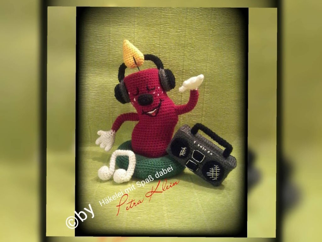 Häkelanleitung Amigurumi / Dancing Candle mit Ghettoblaster