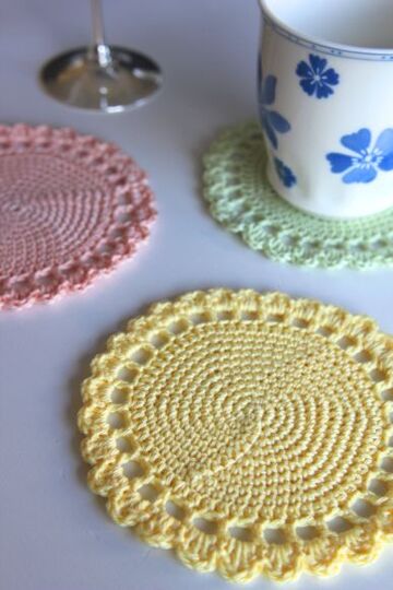 Häkelanleitung: Untersetzer häkeln für Tassen und Gläser