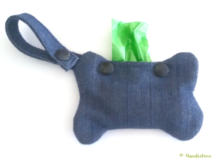 WALKIES BONE V1 Poo Bag Pouch, with facing. Sewing Pattern